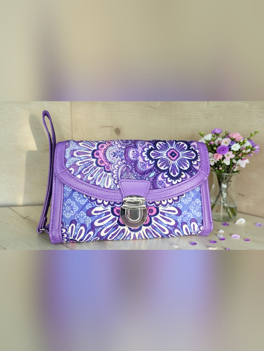 Vera Bradley Ultimate Wristlet in the Lilac Tapestry